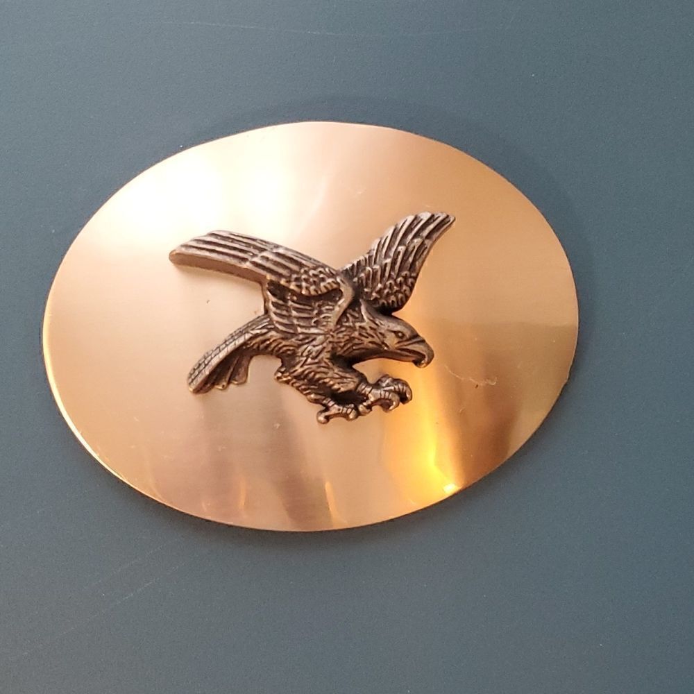 Eagle in flight belt buckle